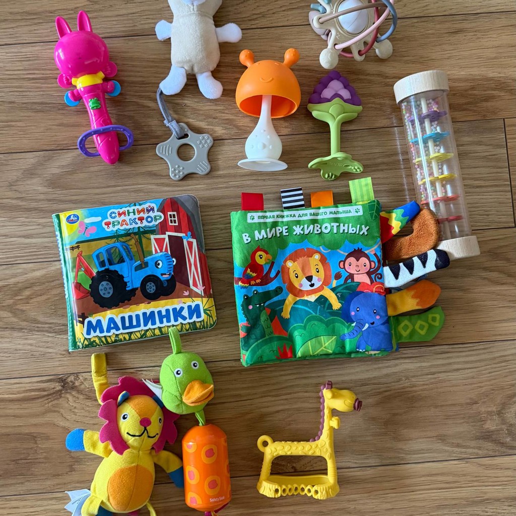 Пакет игрушек