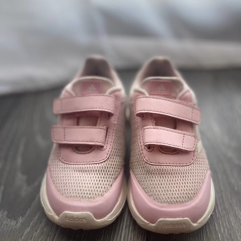 Кроссовки Adidas
