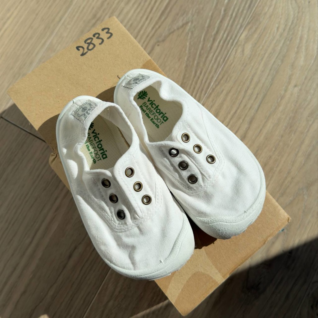 Кроссовки Victoria barefoot
