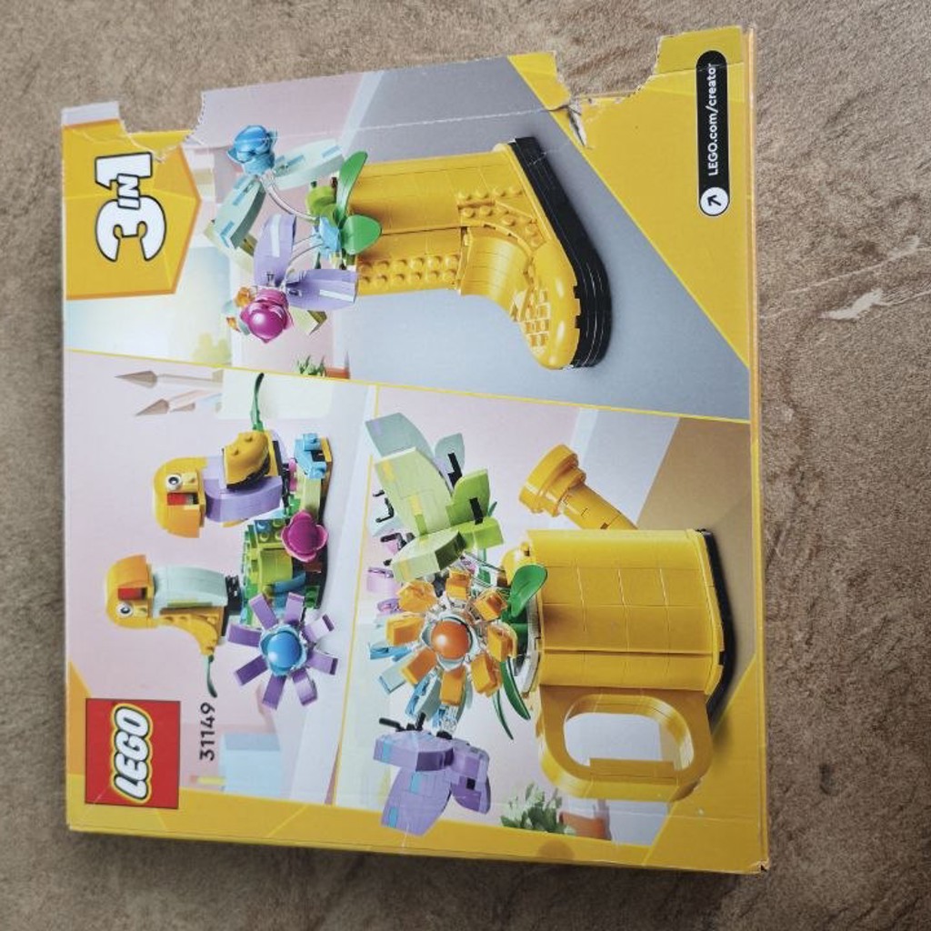 LEGO Creator 3-в-1, набор 31149 «Цветы в лейке»