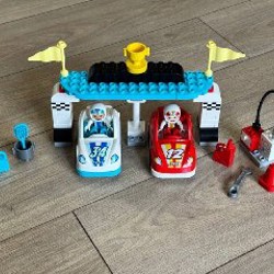 My DUPLO® Town Race Cars - фото 1