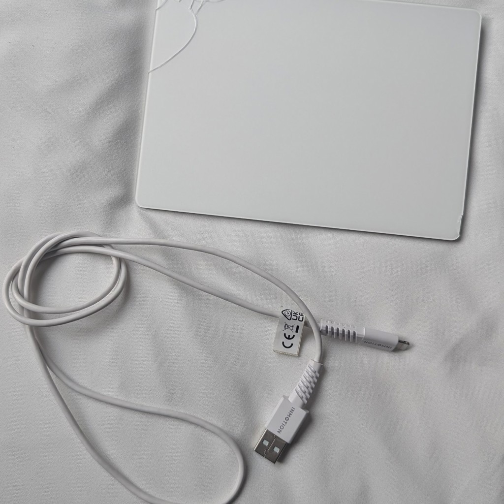 Apple Magic Trackpad 2