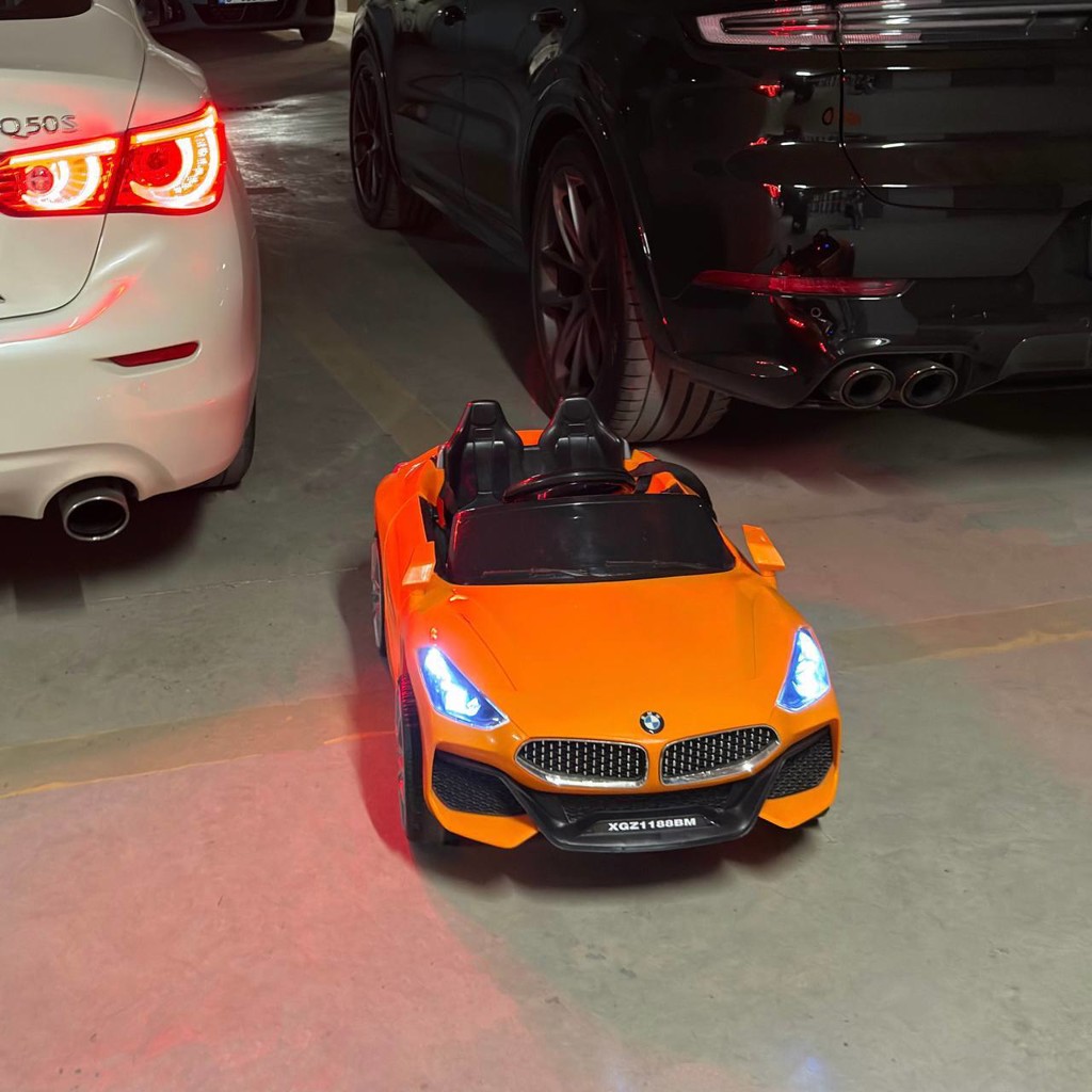 Электромобиль BMW