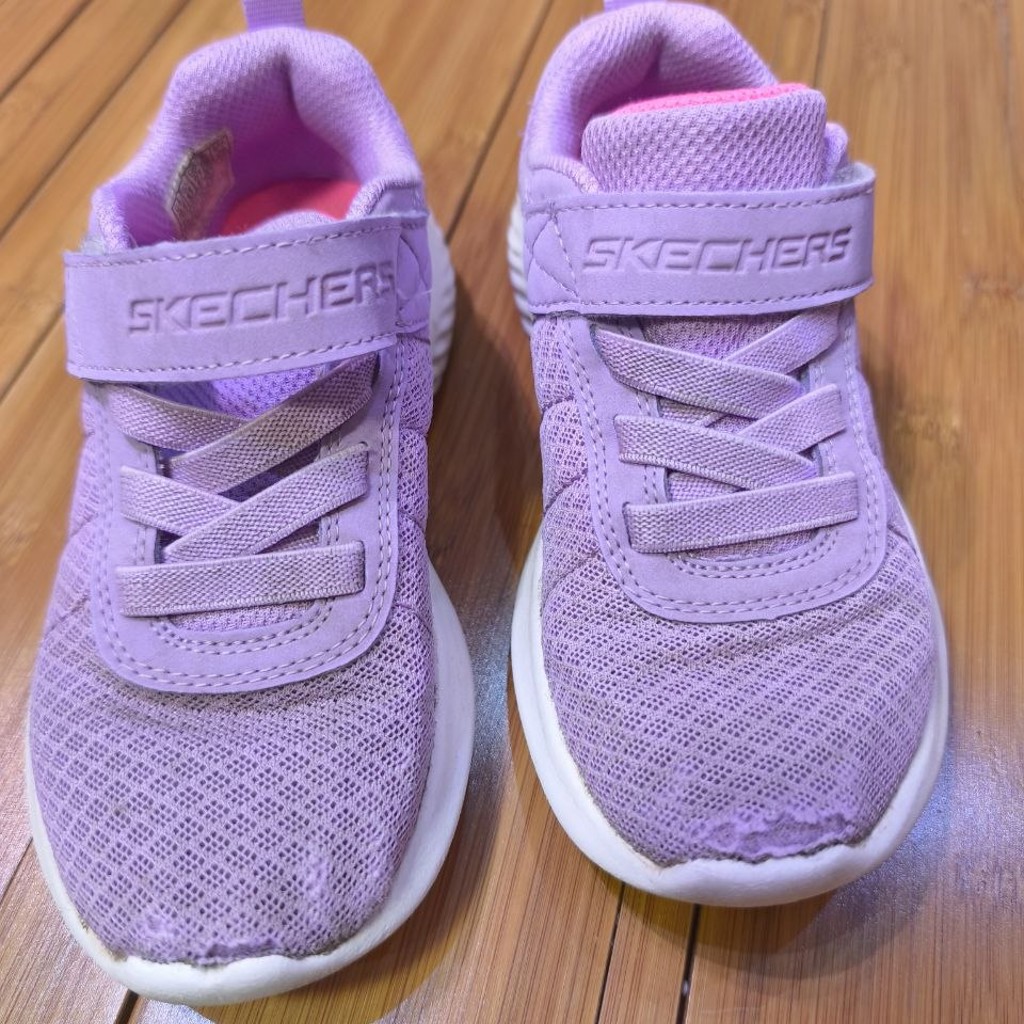 Кроссовки Skechers
