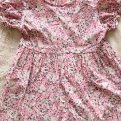 Платья с блестками и сердечками - фото 3