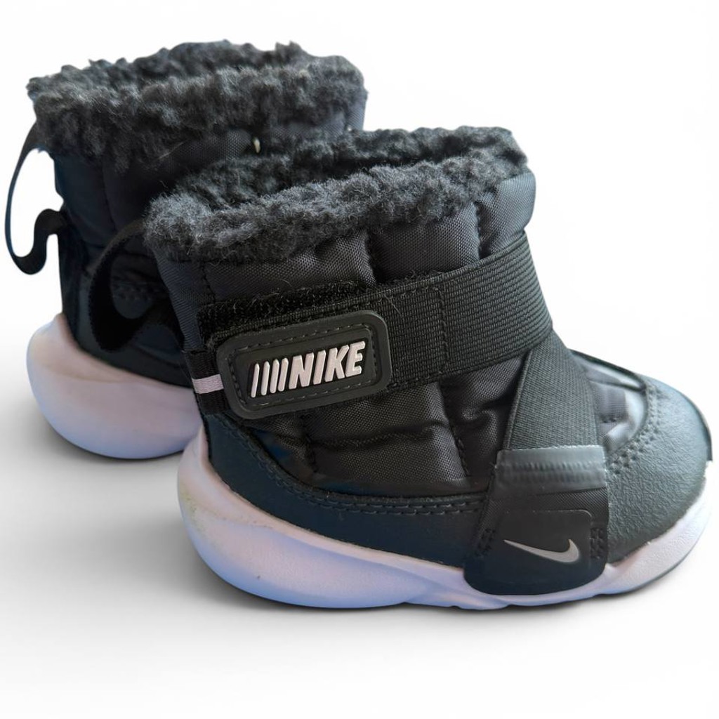 Зимние детские ботинки Nike