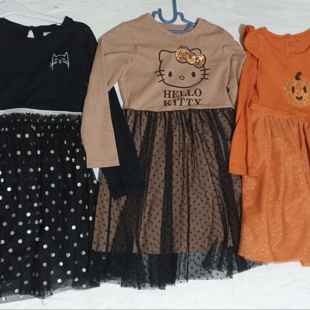 Платье с Hello Kitty