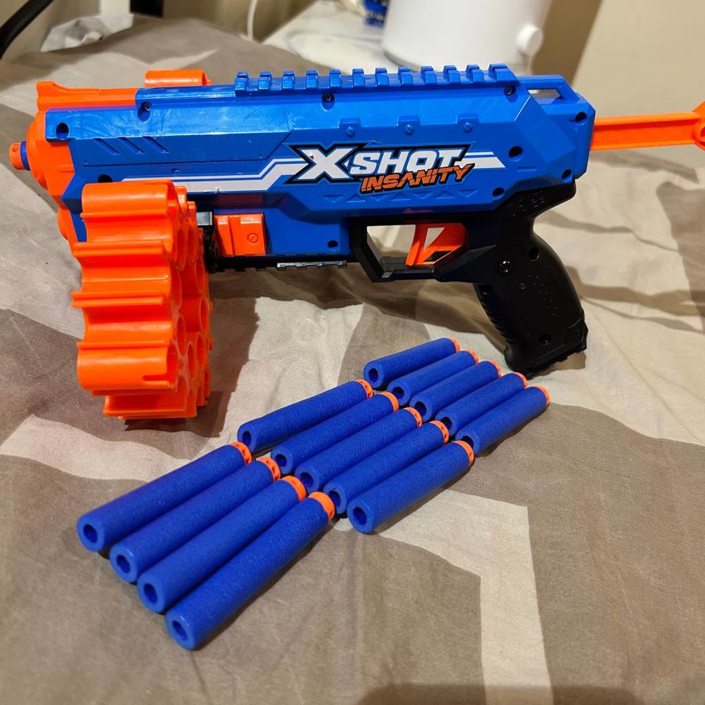 Маленький пистолет x-shot skins