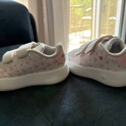 Кроссовки adidas - фото 3