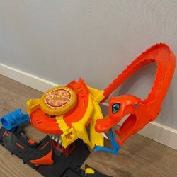 Hot Wheels City Pizza Slam Cobra Attack - фото 2