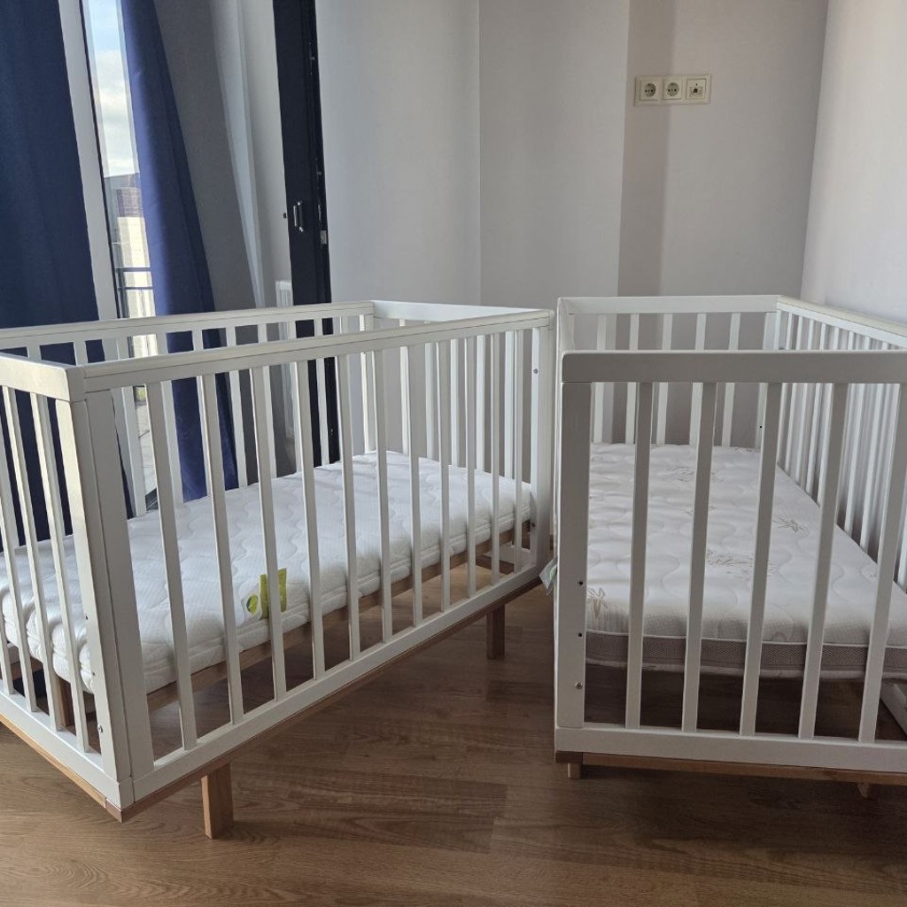 Кроватка детская Happy Baby Mirra