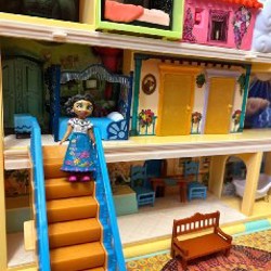 Игровой домик ENCANTO MAGICAL CASA MADRIGAL - фото 3