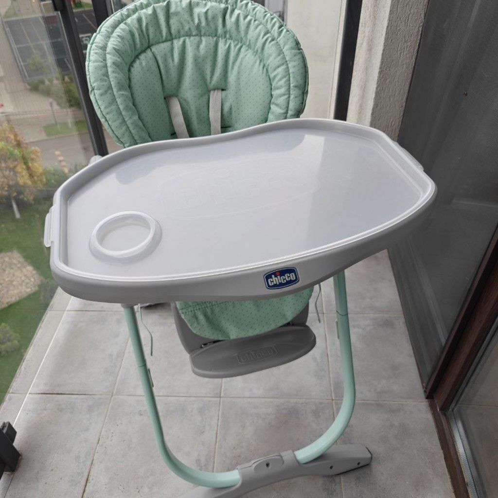 Стульчик для кормления Chicco Polly Magic 3 в 1