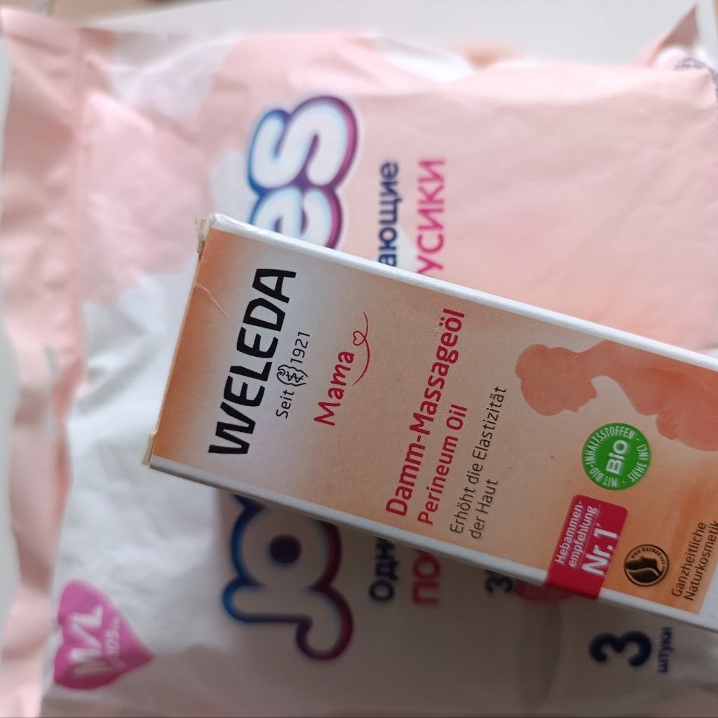 Weleda mama oil