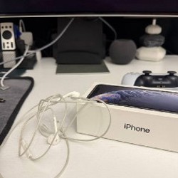 IPhone XR 64 ГБ - фото 3