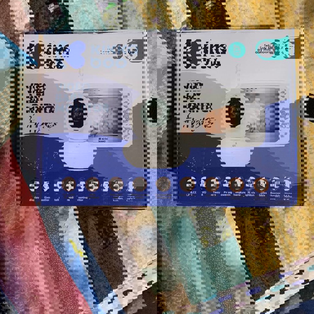 Видео няня KikkaBoo Aneres