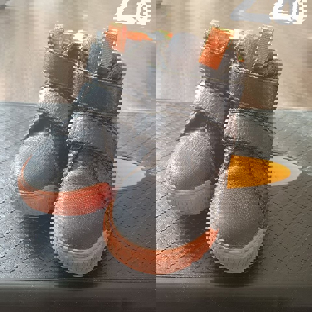 Зимние ботинки