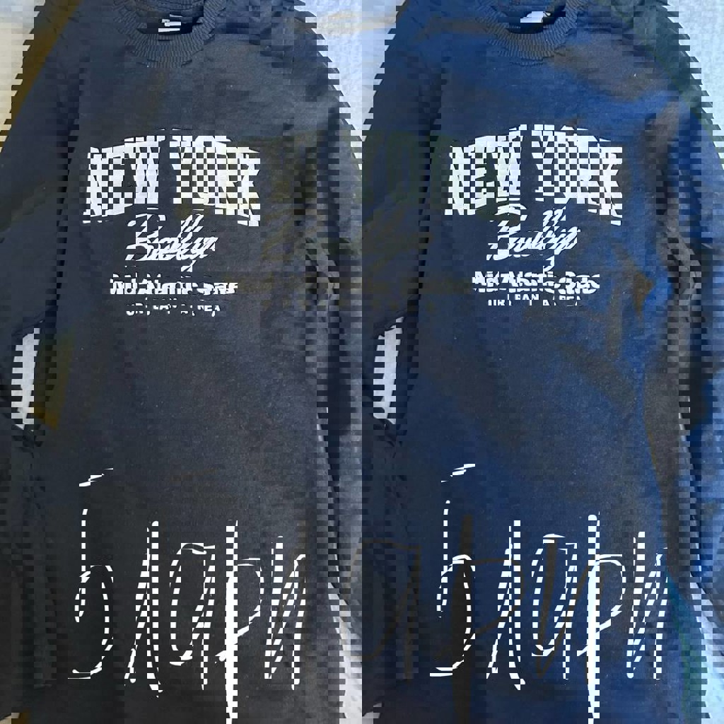 Лонгслив оранжевый с синими рукавами