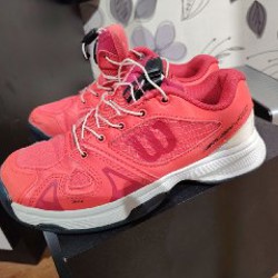 Golden Goose - фото 1