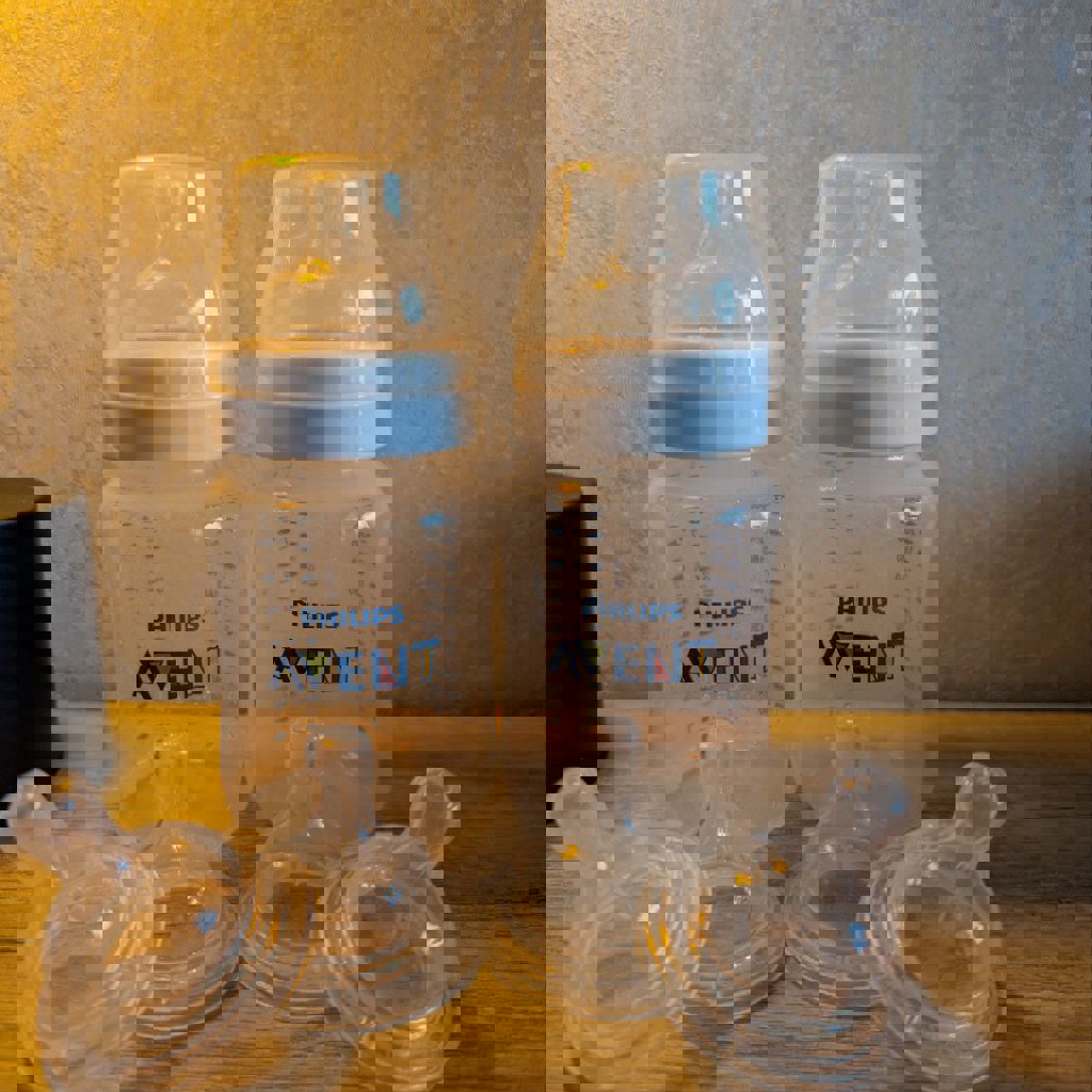 Бутылочки Avent anticolic