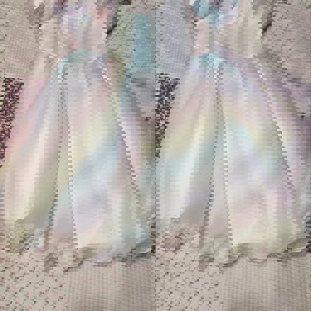 Разноцветное платье в стиле единорожки