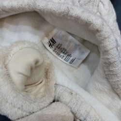 Зимние шапка и варежки - фото 2