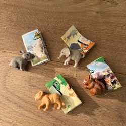 Kinder joy Jurassic world - фото 2
