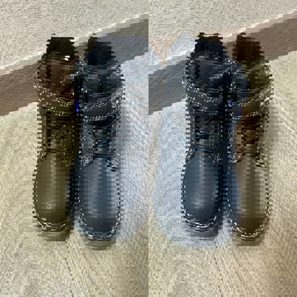 Зимние ботинки