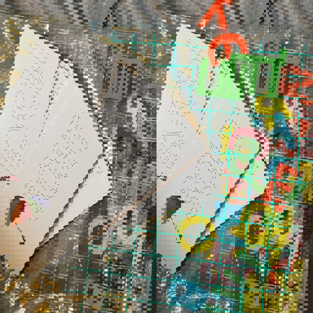 Набор с карточками и буквами