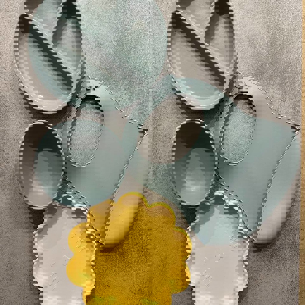 Резиновая посуда на присосках