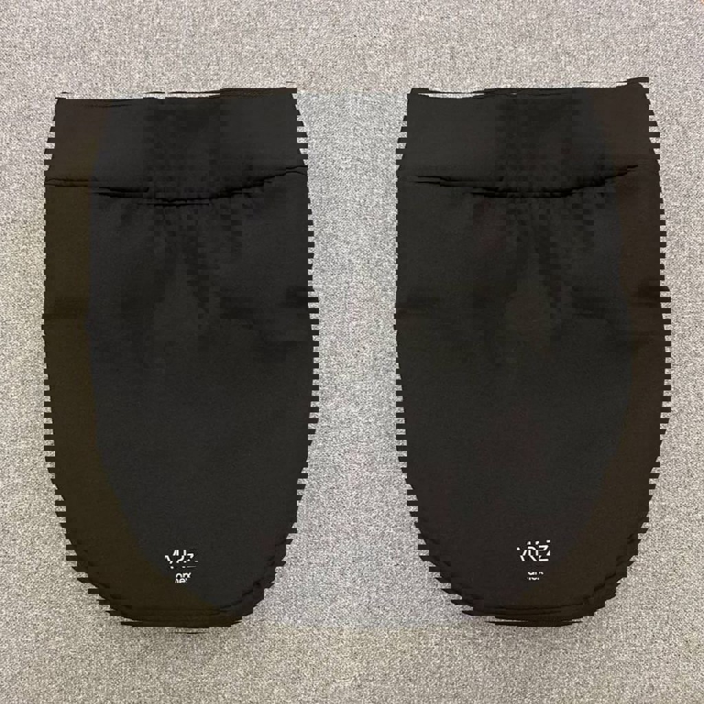 Непромокаемый чехол на ножки