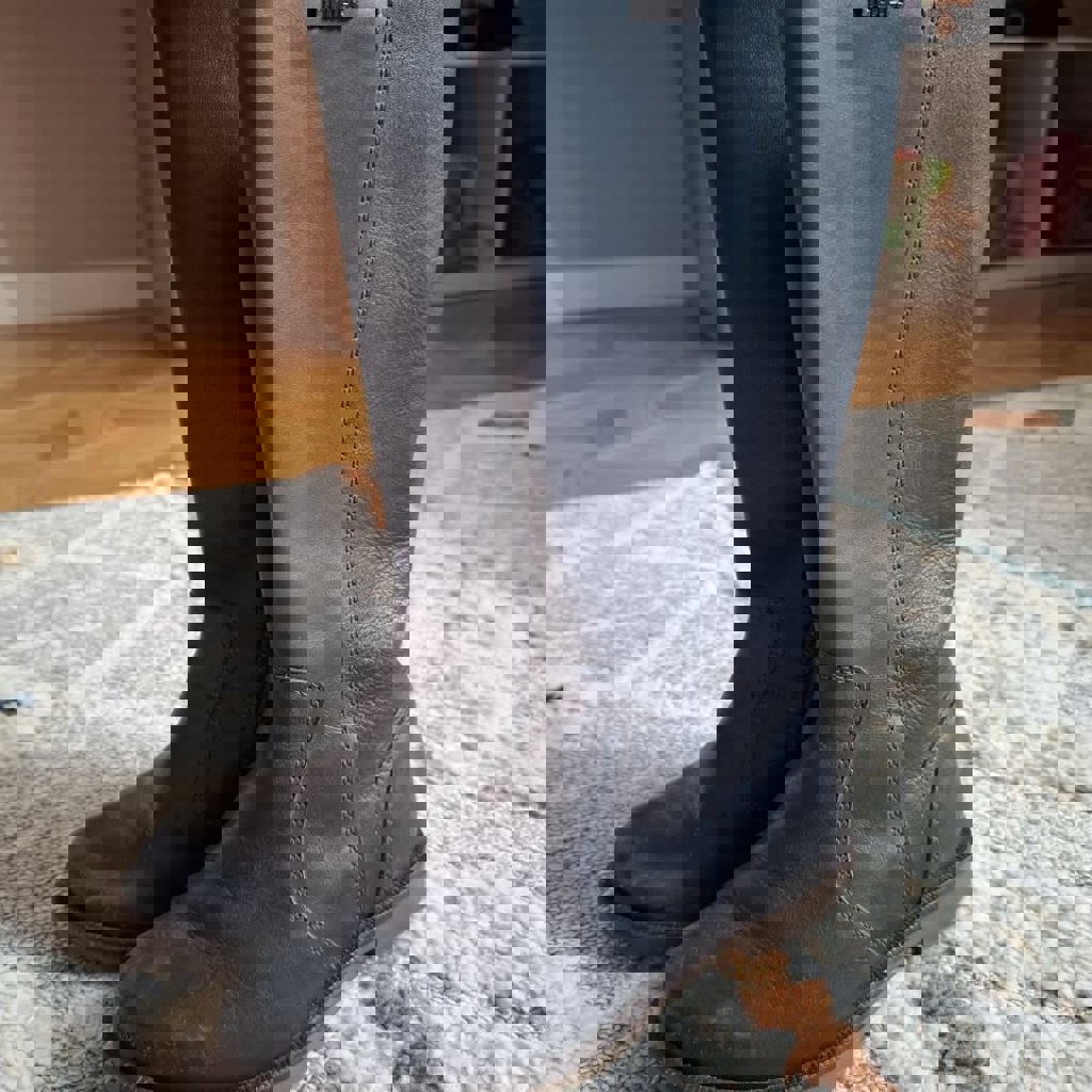 Сапоги на девочку