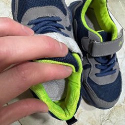 Кроссовки - фото 2