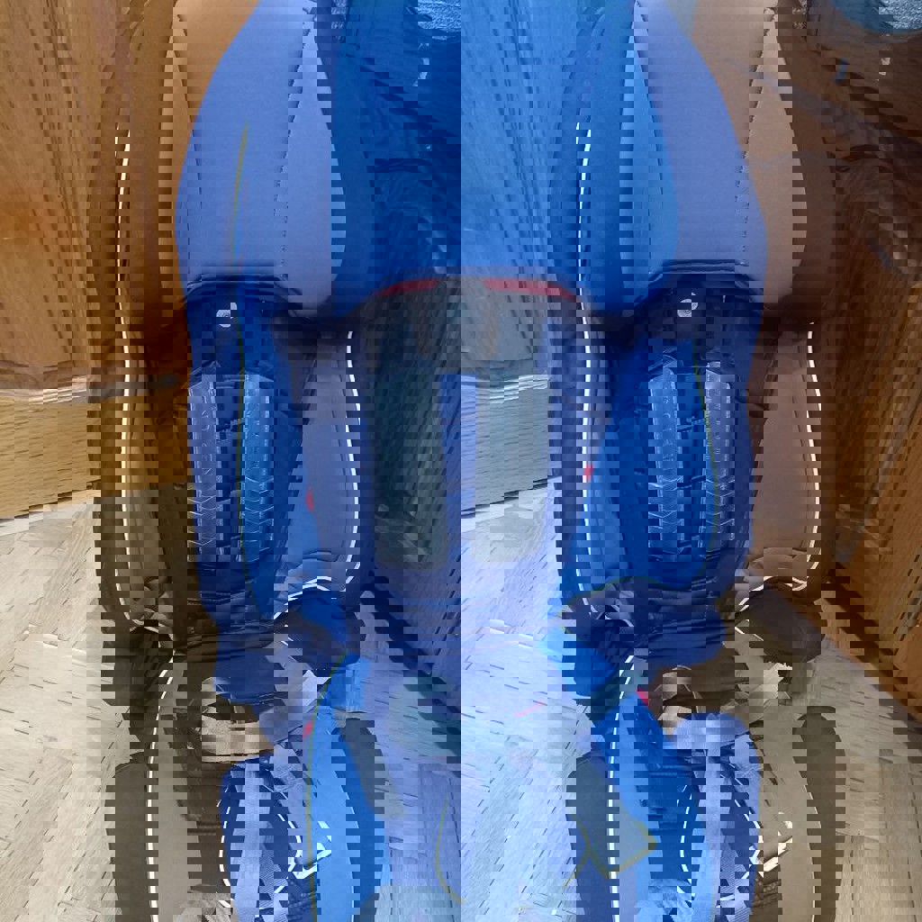 Автокресло Chicco