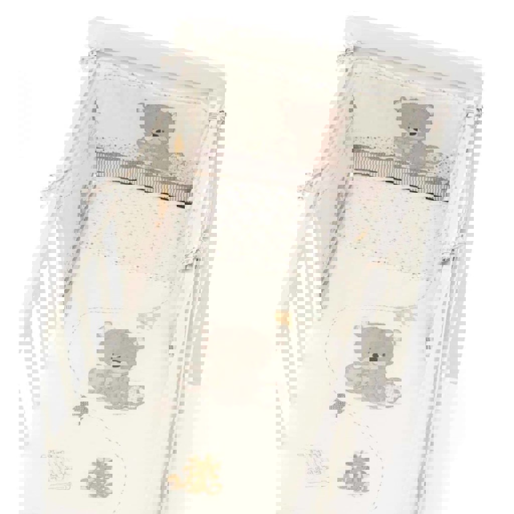 Бортик на кроватку