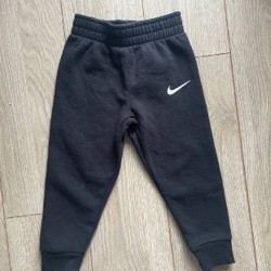 Спортивная одежда на малышей - фото 3