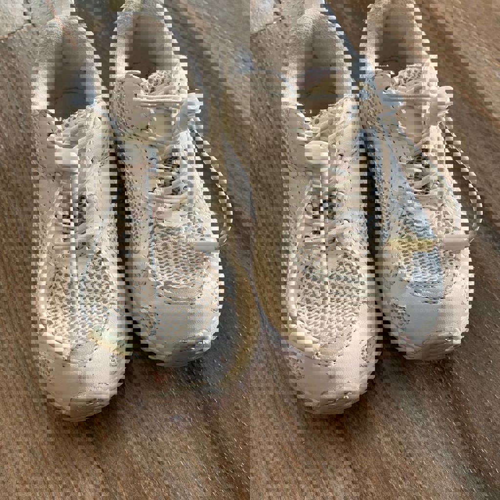 Кроссовки Zara