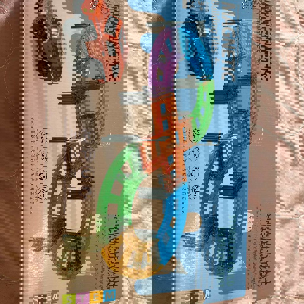 Дорога с машинкой