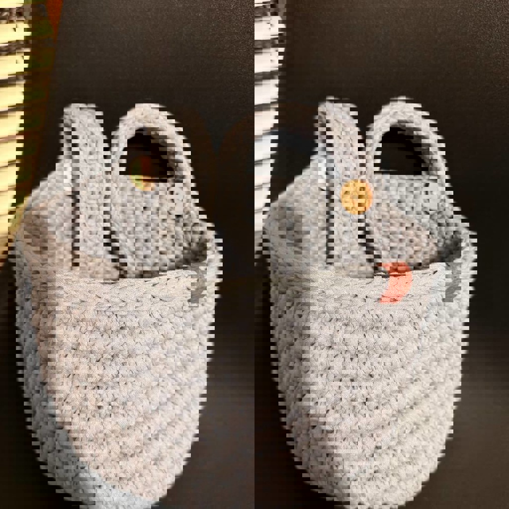 Корзинка на кроватку