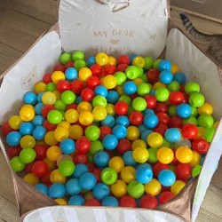 Сухой бассейн с горкой - фото 3