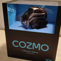 Cozmo Liquid Metal — интерактивный робот с металлическим корпусом - фото 4